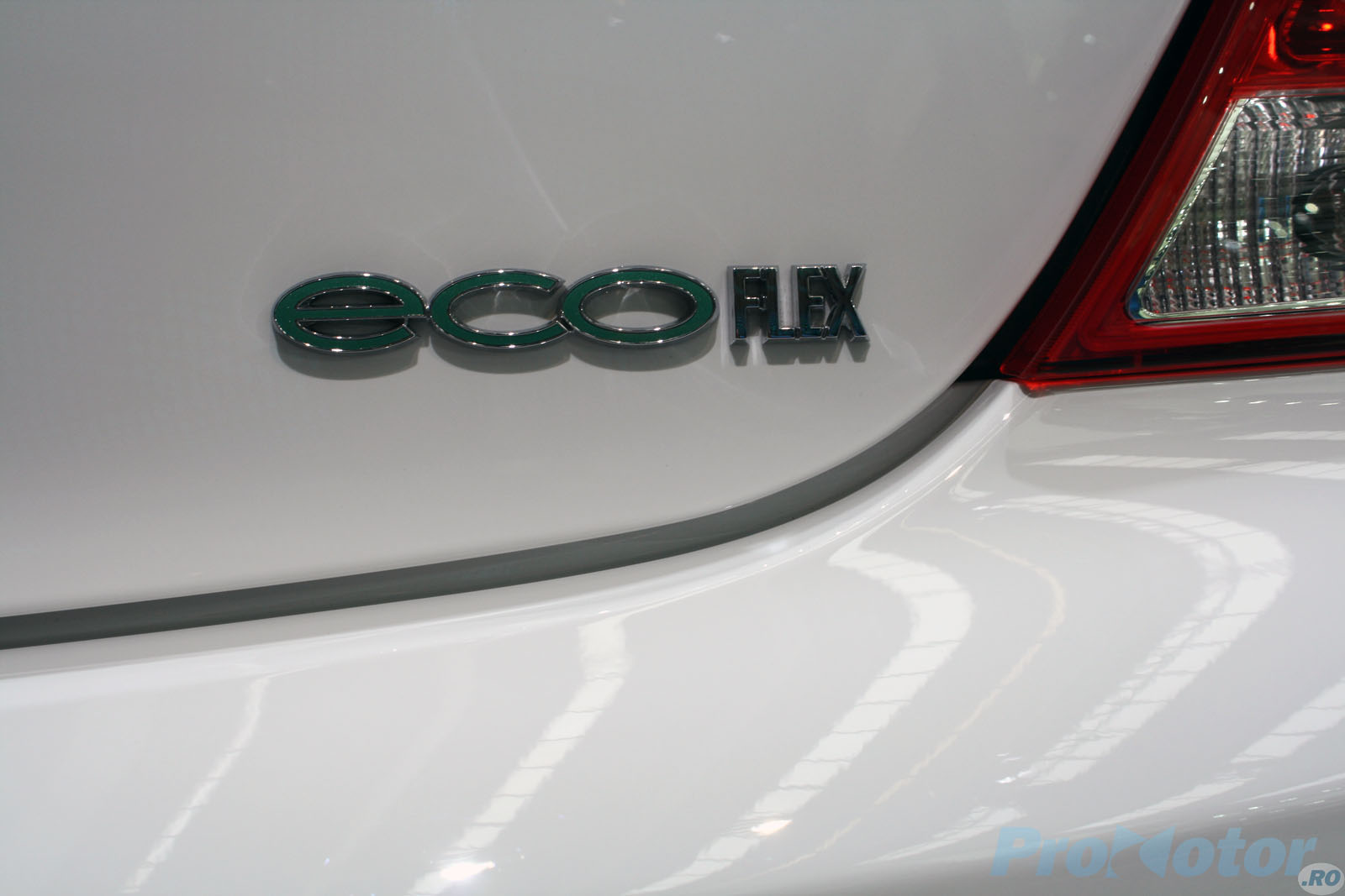 Insignia ecoFLEX, acum cu 130 CP