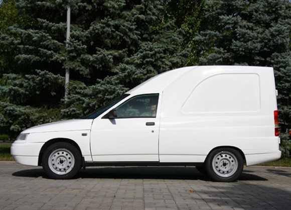 Bogdan 2310 bazat pe Lada