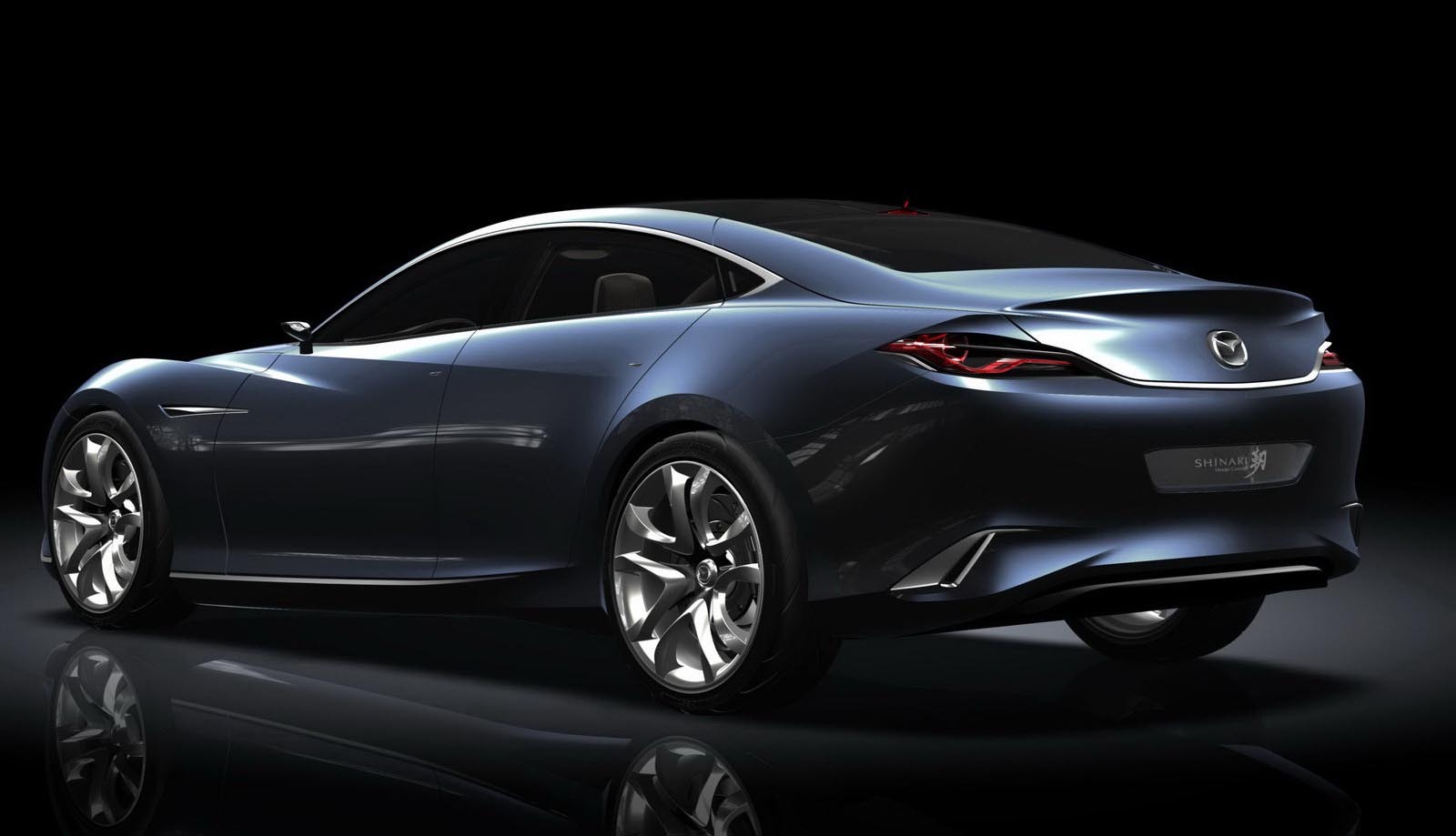 Denumirea conceptului Mazda Shinari se poate traduce ca rezistenta la indoire